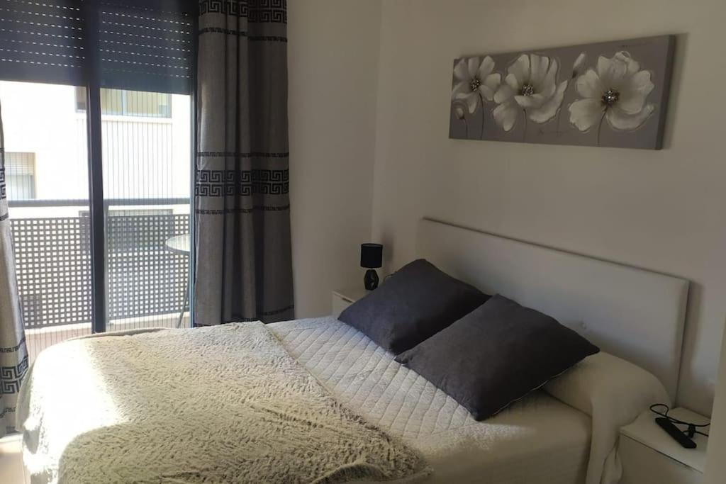 Apartamento Nuevo Con Piscina Y Amplio Balcon Sant Carles de la Ràpita Exterior photo