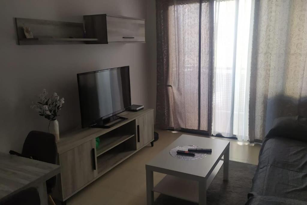 Apartamento Nuevo Con Piscina Y Amplio Balcon Sant Carles de la Ràpita Exterior photo