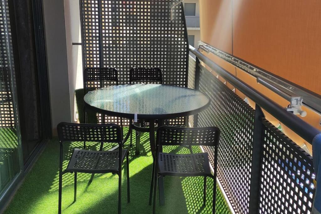 Apartamento Nuevo Con Piscina Y Amplio Balcon Sant Carles de la Ràpita Exterior photo